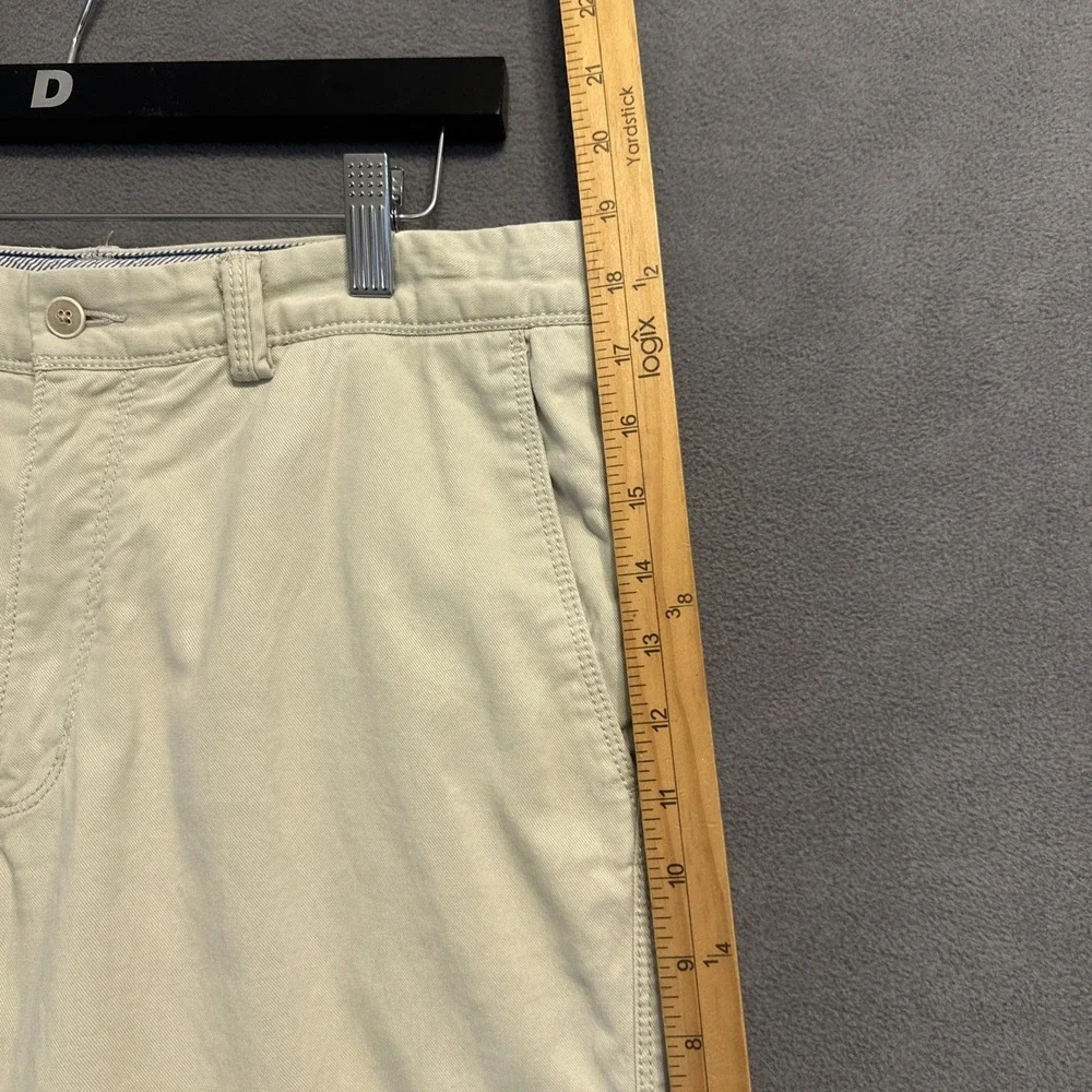 Tommy‎ Bahama Ashore Thing Chino Shorts Men's Size 32 8.5